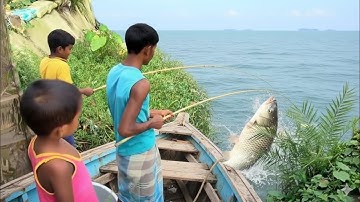 I Gave $1000 To The Kid Who Caught The Biggest Fish! 🐟💰