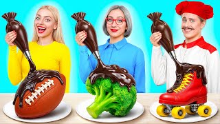 Download Lagu Ik vs Oma Koken Chocolade Voedsel Uitdaging | Grappige Keukenhacks Multi DO Joy MP3