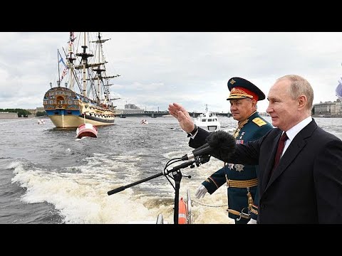 Vidéo: Journée de l'armée russe. Journée de l'armée et de la marine russes