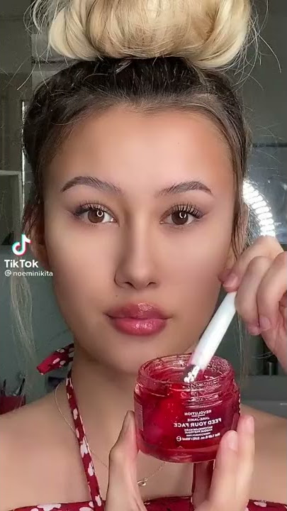 Noemi Nikita - TIKTOK