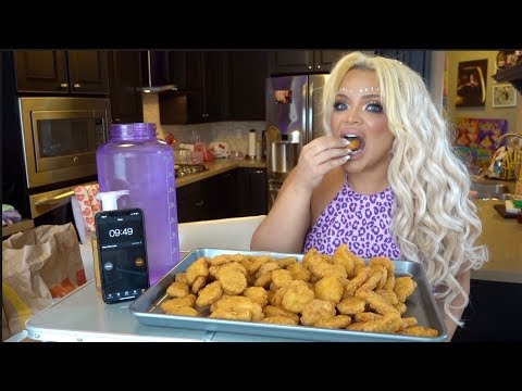 100 CHICKEN NUGGETS IN 10 MINUTES CHALLENGE