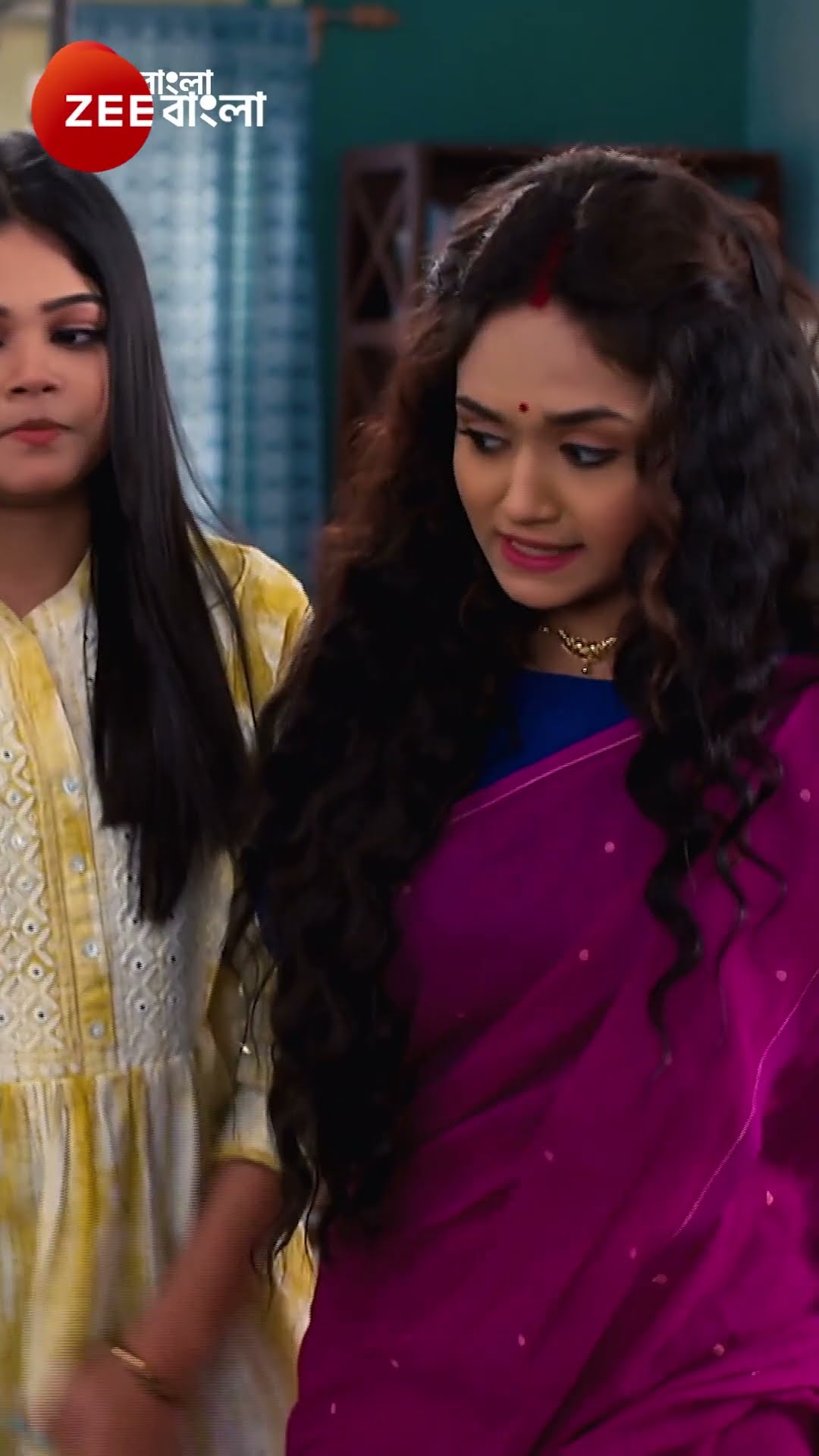 #Puber Moyna #Shorts #Zee Bangla #Entertainment #Mild Violence #Romance
