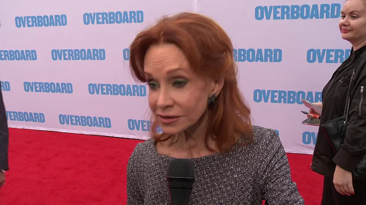 Overboard Los Angeles Premiere - Itw Swoozie Kurtz (official video)