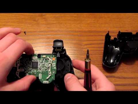 How To Take Apart Your PS3 Controller