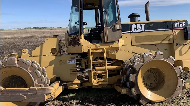 How to operate a construction packer (Cat 815F)