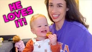 THE BABIES EAT COOKIES FOR THE FIRST TIME!!!