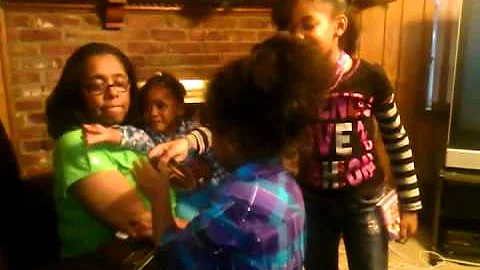 These girlz at grandma house in memphis r on fire