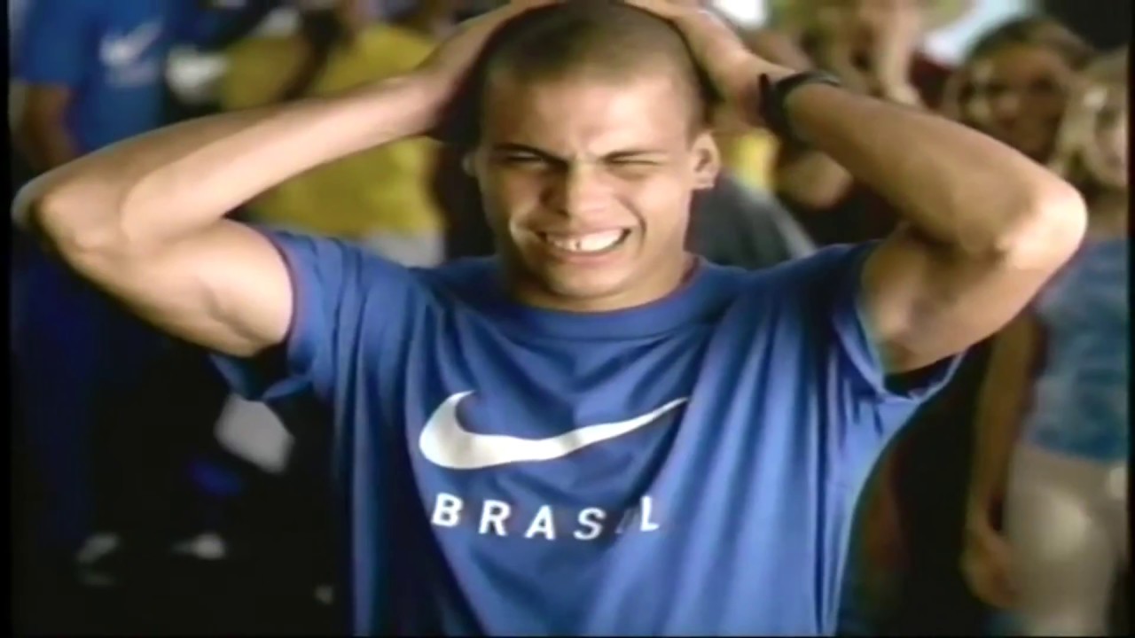 Nike's Advertisement for World 1998 Brazil at the Airport - YouTube