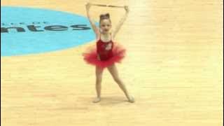 twirling baton  N3 2012 solo poussine Shirley L Médaille d'argent