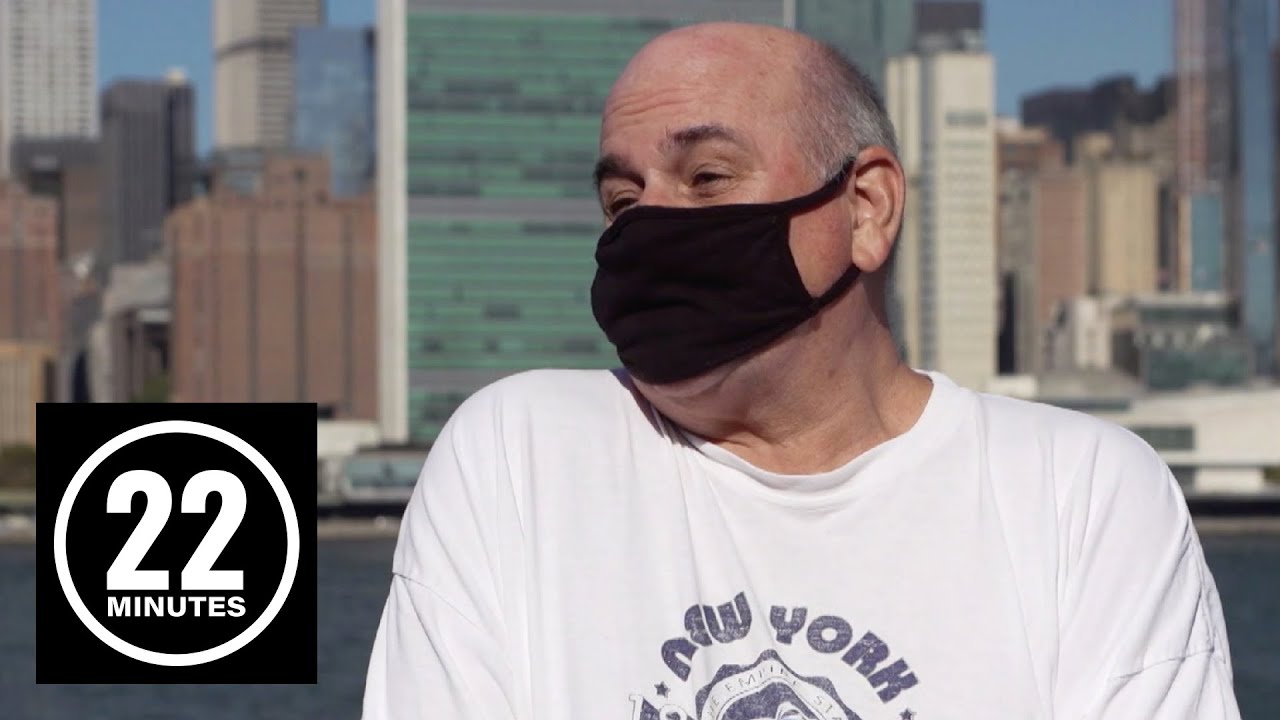 We asked Americans: is the two-party system really working? | 22 Minutes