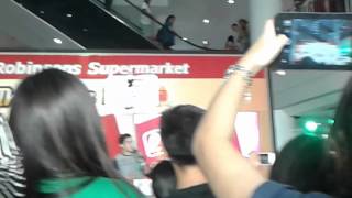 ALDEN RICHARDS AT ROBINSONS IMUS 09112015