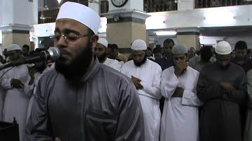 مقطع رائع من صلاة التراويح ليلة 4 رمضان 1434 للقارئ طارق يوسف عرفة