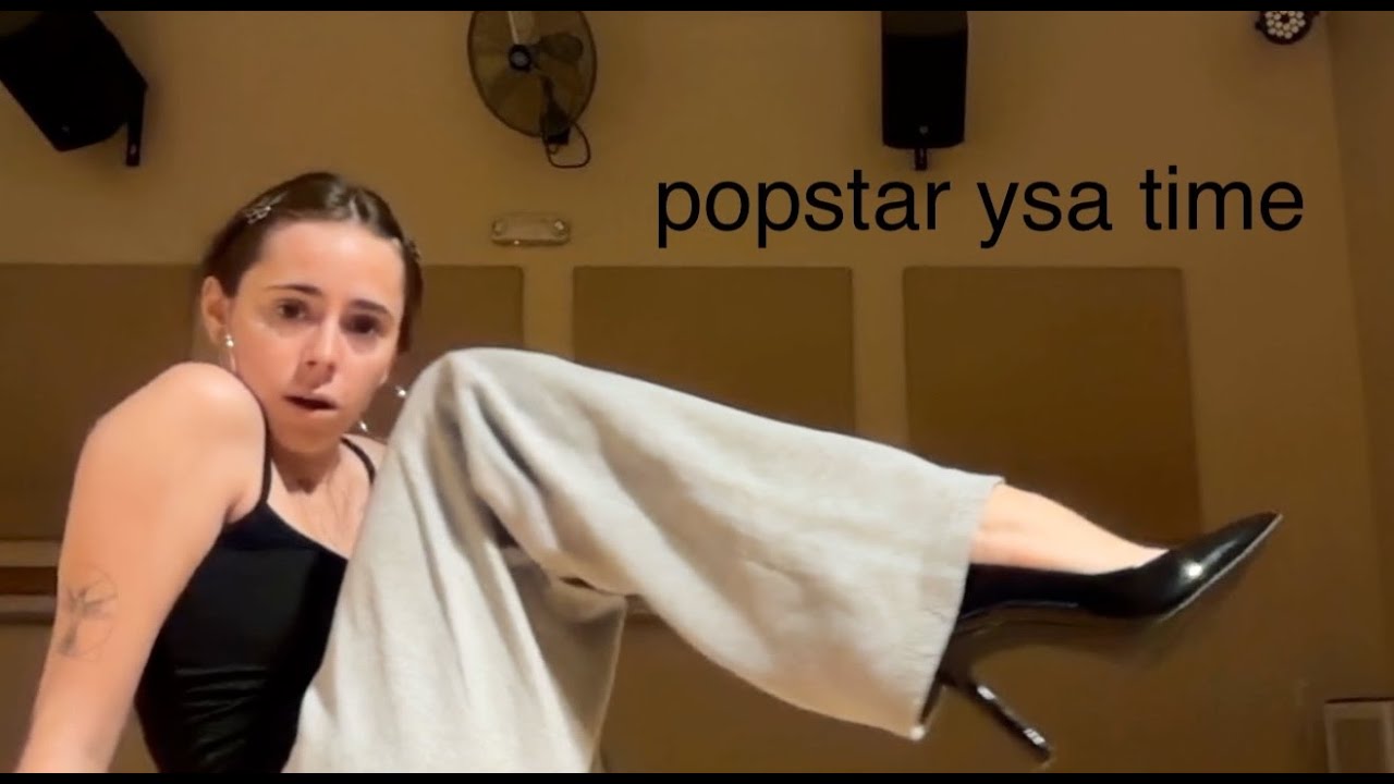 Трансформация Изабель начинается... без вейпа, челка, эра поп-звезд