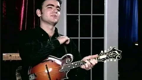 The Bluegrass Mandolin of Ronnie McCoury
