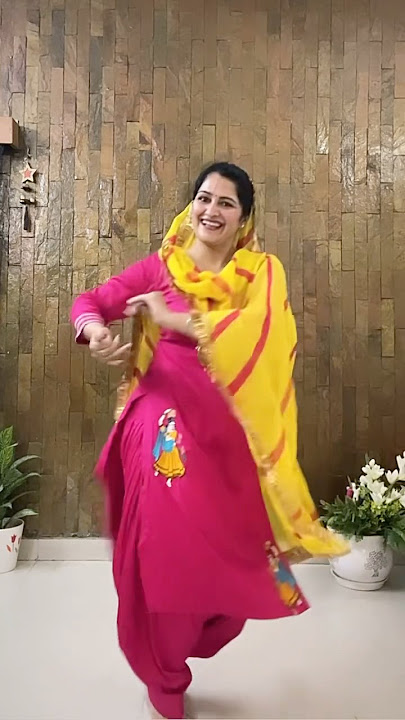 Folk Punjabi dance