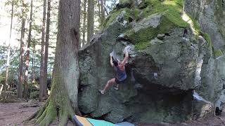 Squamish Bouldering - Shadows, V4