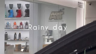 Cafelat Robot - Rainy Day (ในวันที่ฝนตก เรายัง..อะ กา ลิ โก กัน ทุกวัน)