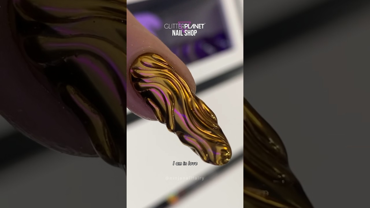 Let’s Re Create Adele’s Textured Chrome Nails ⚜️✨