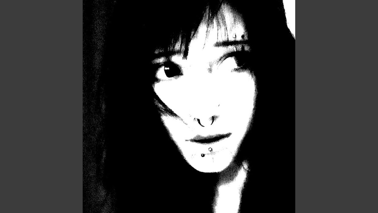 PICTURESQUE (feat. Gutzxx)