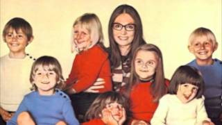 Watch Nana Mouskouri Mon Enfant video