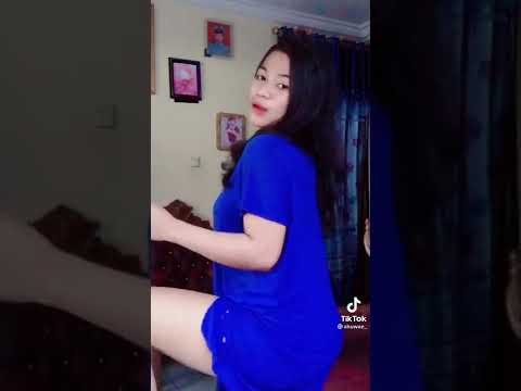 ameliahuwaee_(2)