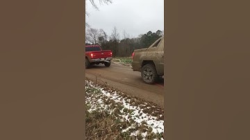 Dodge Ram 1500 Vs Chevy Avalanche “Tug of War”