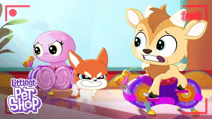  Littlest Pet Shop PetUltimate Apartments Play Set (  Exclusive) : Toys & Games