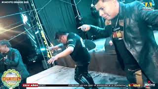 Grupo Código - A Sarita Colonia En Vivo - Chicote Grande