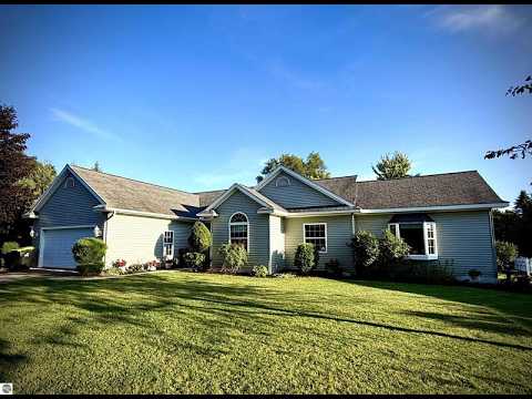 7443 Meadow Lane, Bellaire, MI home video tour