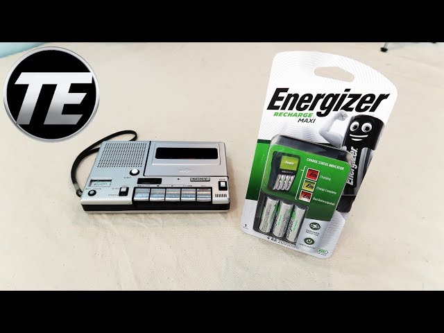 Energizer CHVCM4-EU NiMH Battery Charger Unboxing