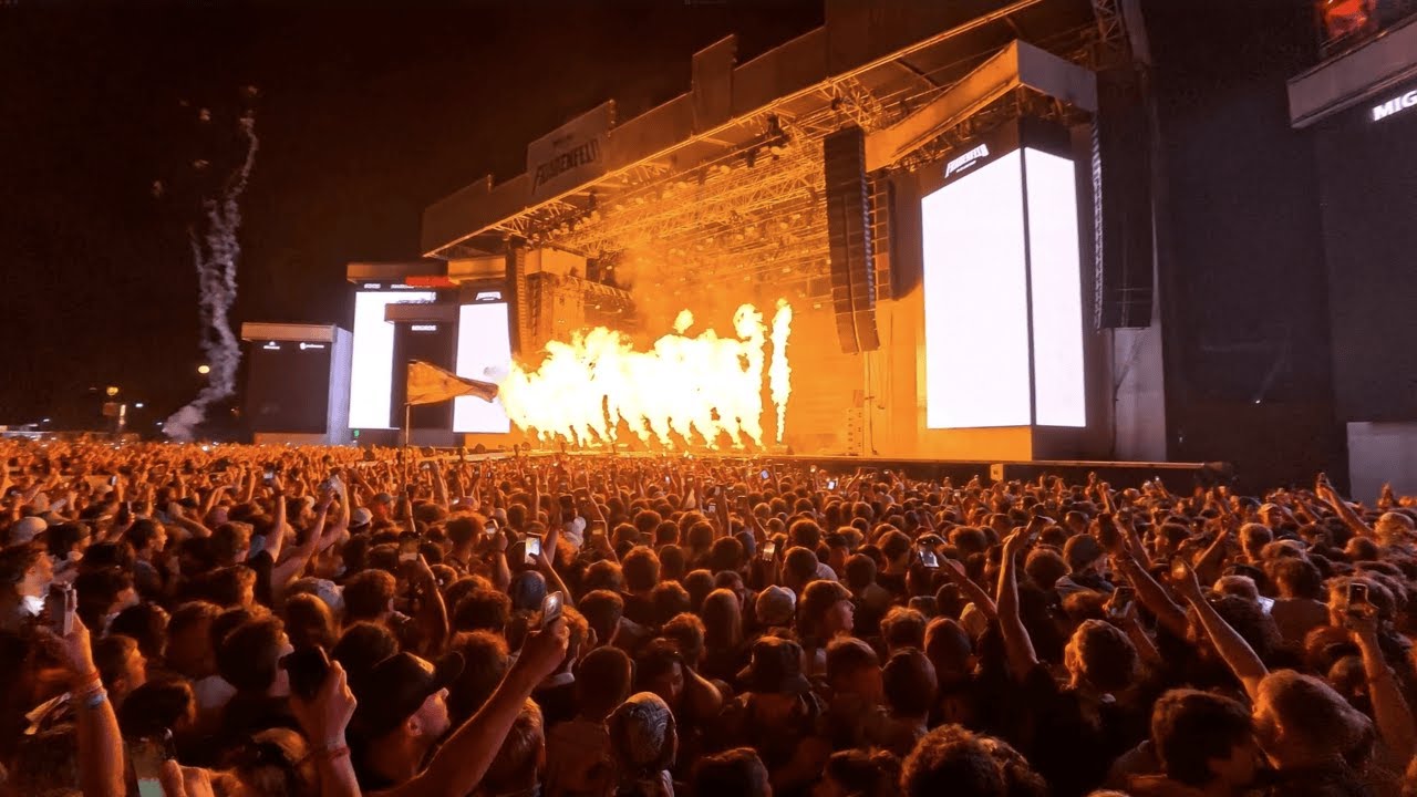 A$AP Rocky – All Black (Crowd POV + Mosh Pits) | Openair Frauenfeld ...