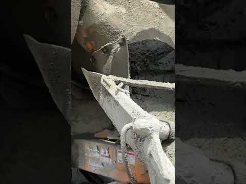 Concrete Pump vs Wheelbarrow | PUMP Wins!