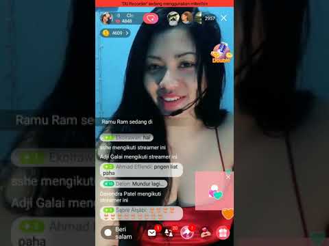 WOW live buka bukaan lagi sange  😅