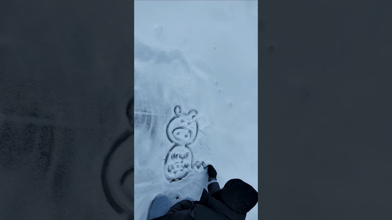 One Circle… Two Circles… ONE BIG CIRCLE! ❄️😂 