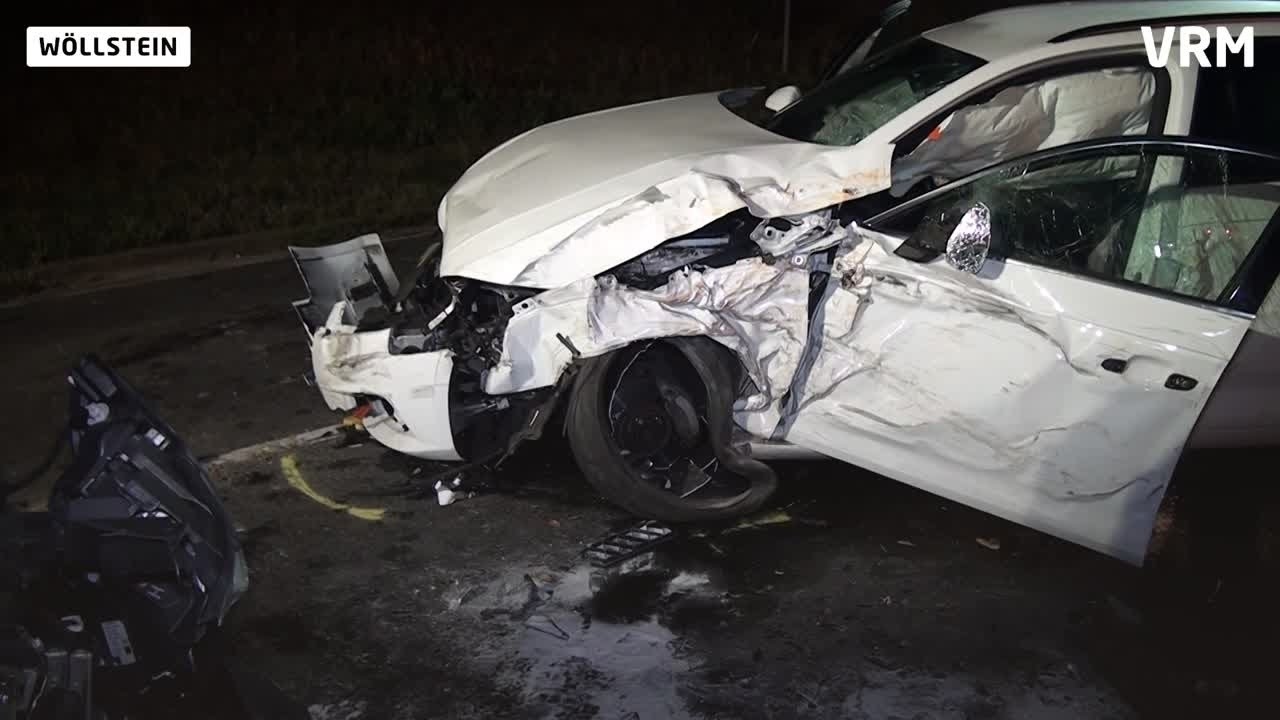 Wöllstein: Busfahrer verursacht Unfall mit drei Autos