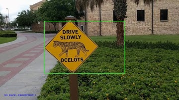LKT Tracking Reinforced using HSV Histogram Backprojection - Fixed Object