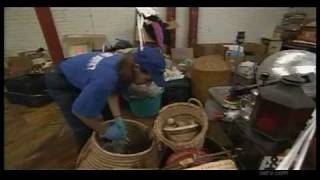 1-800-GOT-JUNK Hoarders