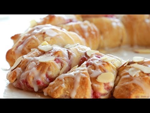 Raspberry Cream Cheese Crescent Ring Recipe