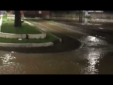 veja como ficou Gustavo Paiva na enchente do Rio mundaú