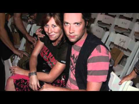 RUFUS & MARTHA WAINWRIGHT - IN MY ARMS live acoustic