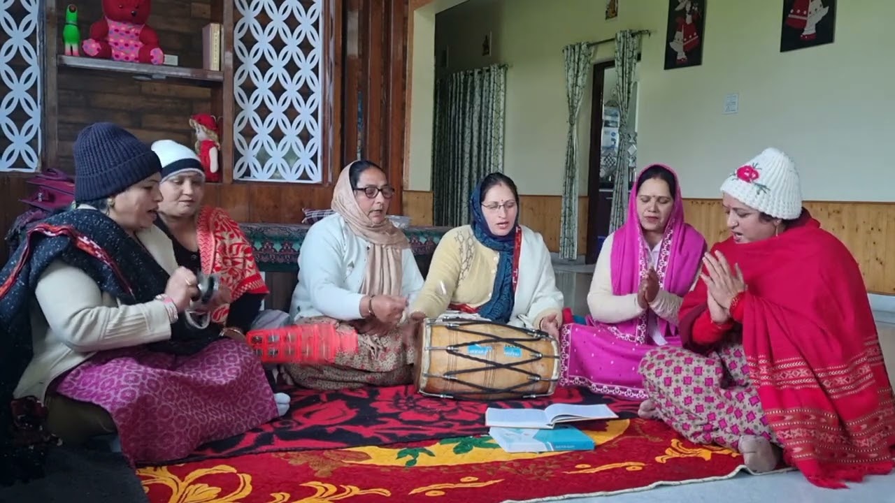 शिवरात्रि भजन ।।बैल दी सवारी कर आया हो मेरा भोला भंडारी।। Bhajan Kirtan 🙏🏻