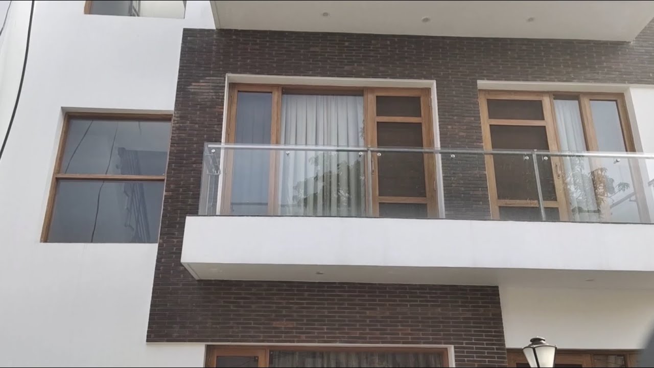 house for sale in Chandigarh sector 8 250 sq yard Kothi second floor sale in sector 8