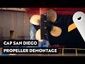 Schiffs-Propeller Ausbau & Schiff von unten 🔴 Cap San Diego in der Werft