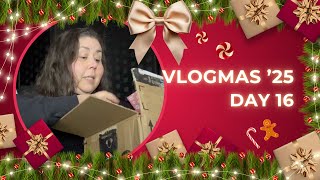 Vlogmas25 day 16 More friendmail and Tray Tuesday #vlogmas2025