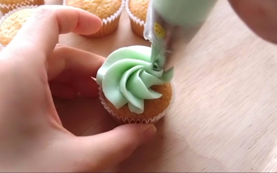 ミニサイズのカップケーキのデコレーション Youtube