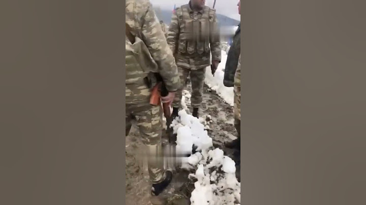 🇦🇿🇷🇺 Азербайджанский военный объясняет представителю российских миротворцев в Карабахе: