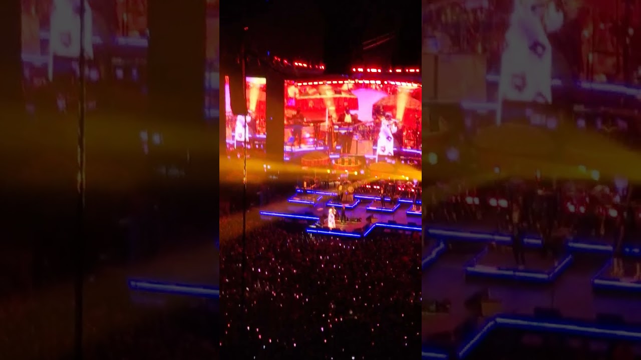 Lauryn Hill - Doo Wop (That Thing) (CO-OP Live, Manchester  12/10/2024)