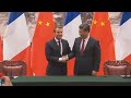 MACRON VIAJA À ÁSIA PELA PRIMEIRA VEZ.