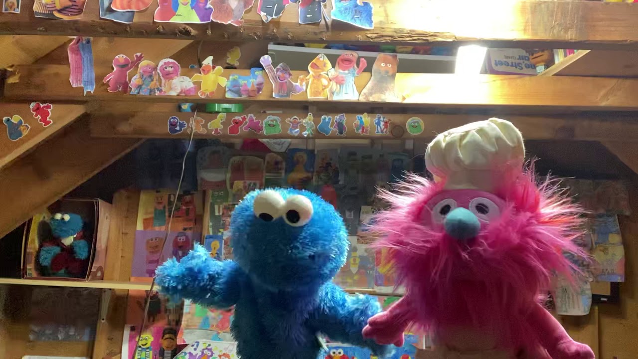 Cookie Monster and Gonger Sing Pat a Cake YouTube