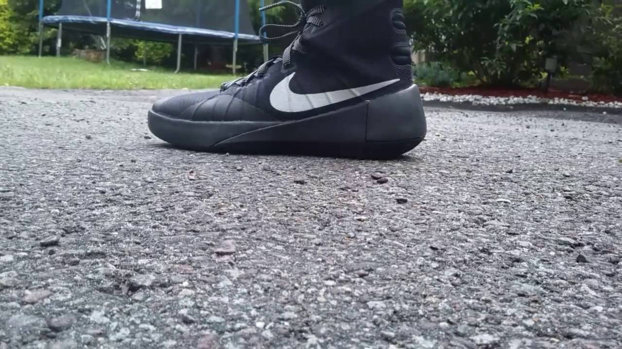 hyperdunk 2015 on feet